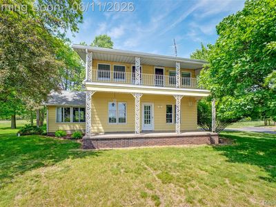 607 E King St