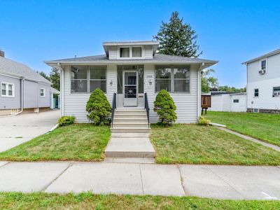 1004 Elmore St