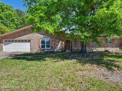 1204 De La Pointe Dr