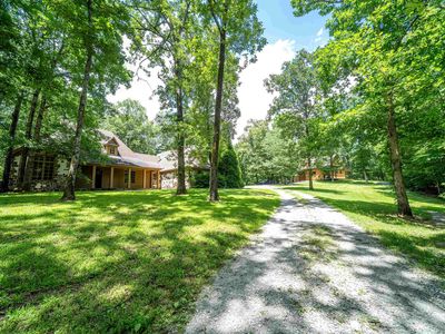6355 Jernigan Dr