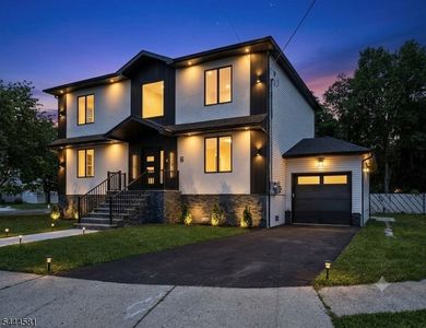 6 Patton Ct