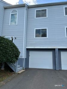 47 Woodbridge Lane #17C