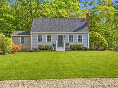 16 Churchill Rd