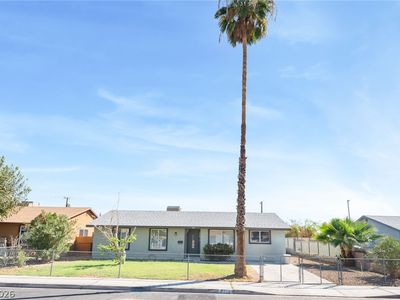 220 Ronald Ln