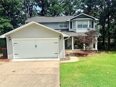 4 Water Oak Ln
