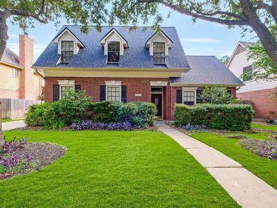 23114 Winding Knoll Dr