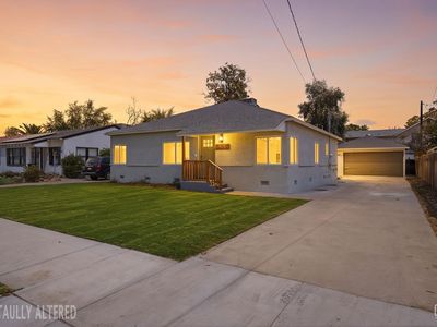 250 Holtby Rd