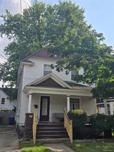 431 W Walnut St