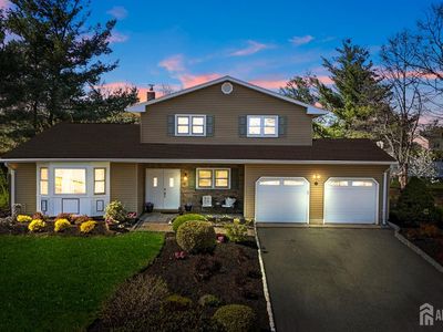 12 Boxwood Rd