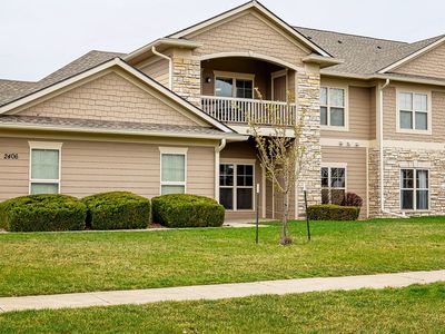 2406 NE Oak Dr Unit 3