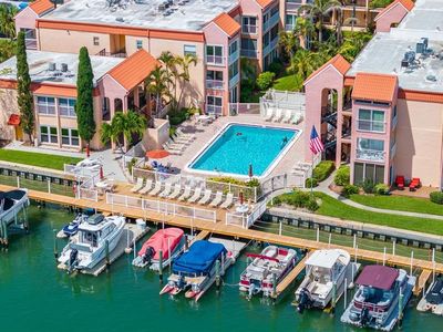 8911 Blind Pass Rd APT 305