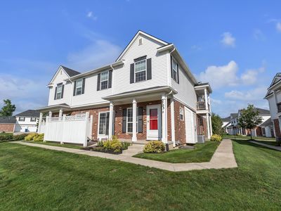 2703 Riversedge Dr #106