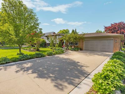 28329 E Blom Dr