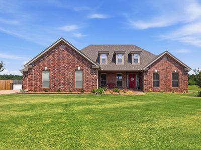 985 Mound View Dr