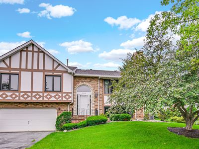 9350 Windsor Pkwy