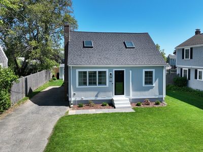 90 Colonial Rd