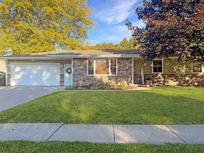 924 Laurel Ln