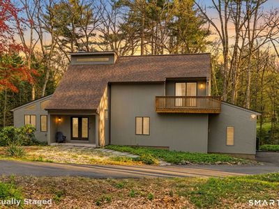 18 Highridge Drive