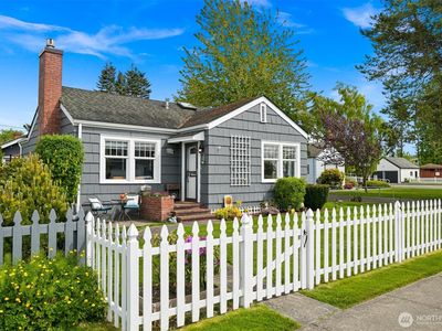 1060 Peace Portal Drive