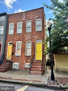 1100 Riverside Ave