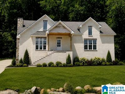 77 Christy Ln