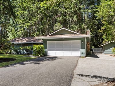 1740 NW Marmot Circle