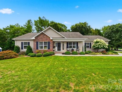 2404 23rd Street Dr NE