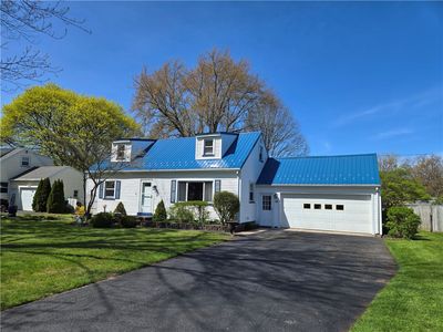 38 Shadmore Dr