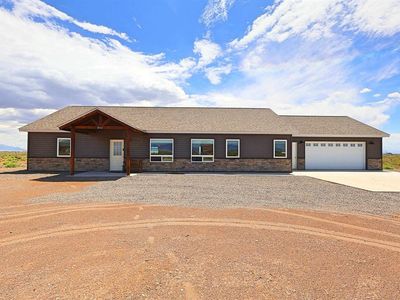 8762 Ridgetop Drive