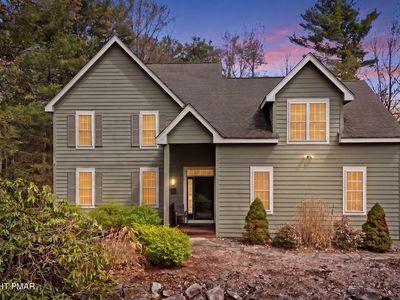 493 Brookside Dr