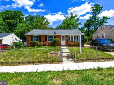 1210 Lindsay Rd