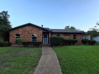 1334 Paris Dr