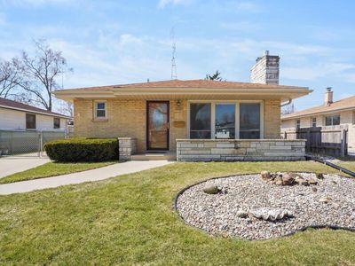 1720 West Lawn AVENUE