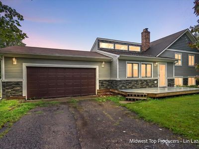 11152 Southbrook Dr