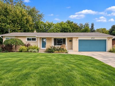 252 Edison Park Ave NW