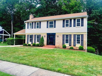 9024 Brook Ford Rd