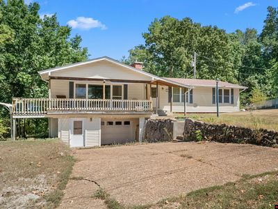 335 Bay Ridge Rd