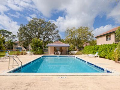 2424 SE Garden Terrace #207