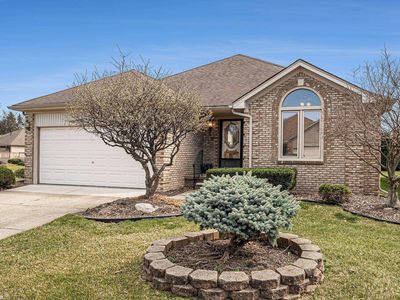 15884 Bridal Path Ct