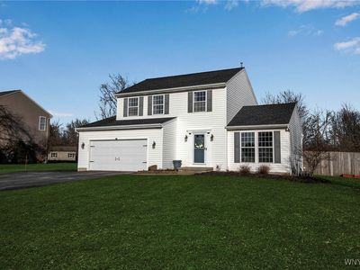 6376 Green Valley Ln