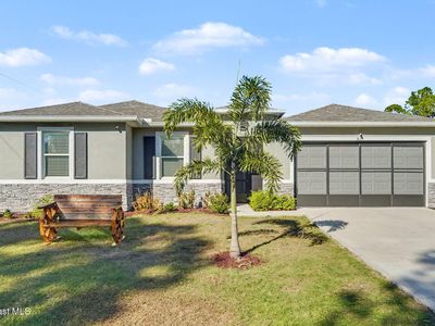 1835 Eugenia Ct NW