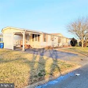 60 Primrose Dr