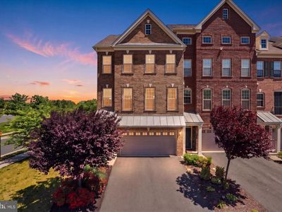 23755 Hopewell Manor Ter