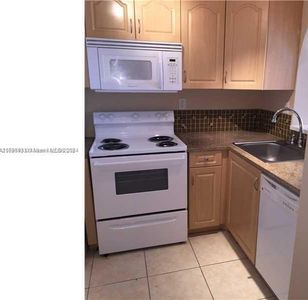 488 NW 165th Street Rd APT B411