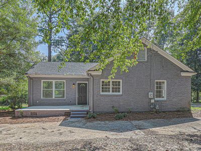 3811 Woodland Dr