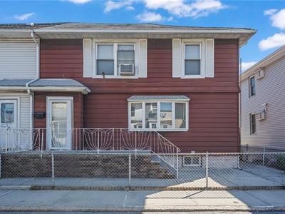 22 Bevy Ct
