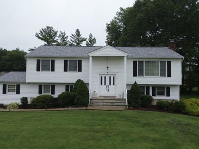 2 Tanglewood Dr