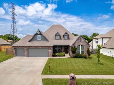 9500 S 238th East Ave
