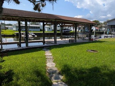 Property at 154 Moonlite Dr, Welaka, FL