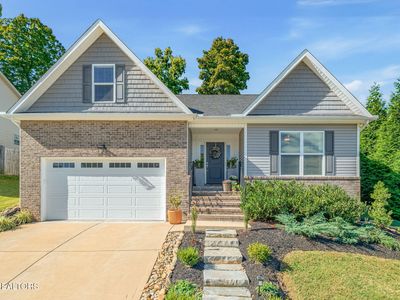 3869 Highview Ln